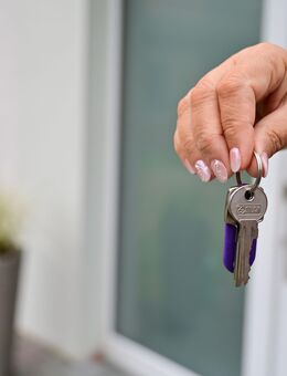 Für ein Werbe - Imagevideo sowie Werbefotos in Gifhorn suchen wir eine Frau zw. 30 - 55 Jahre - Schwülper