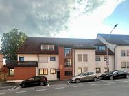 Frisch sanierte und helle Maisonette Wohnung inkl. Küche, WM + TG Stelllplatz. Ab sofort zur Miete ! - Backnang