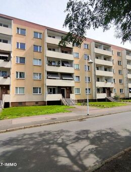 Neu renovierte 4-Raumwohnung mit Balkon - Sandersdorf Sandersdorf