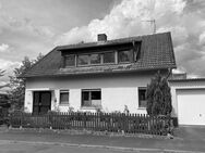 Geräumiges Zweifamilienhaus mit Einliegerwohnung: Ideal für Familien und zusätzliches Einkommen! - Weimar (Lahn)