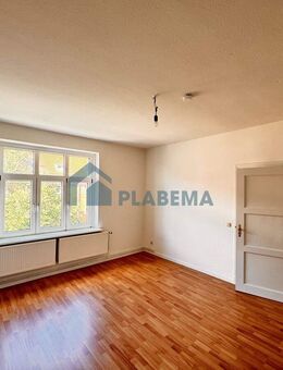 3 Zimmer-Wohnung mit EBK zu vermieten - ideal als 2-er WG geeignet - Schwerin