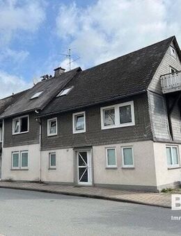 Doppelhaus mit 9 Wohneinheiten als Kapitalanlage in Willingen - Willingen (Upland)