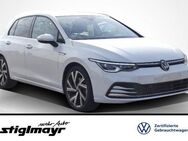 VW Golf, 2.0 TSI VIII Style, Jahr 2022 - Pfaffenhofen (Ilm)