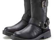 LASCANA Bikerboots mit trendigen Zierschnallen, Stiefel, Stiefelette
