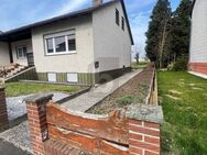 RUHIGES WOHNEN MIT VIEL PLATZ & SCHÖNEM GARTEN - Borken (Hessen)