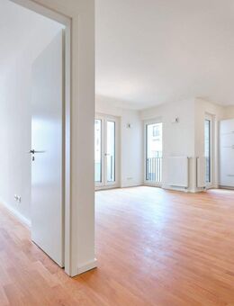 Moderne 2-Zimmerwohnung mit Einbauküche und großzügiger Terrasse. - Offenbach (Main)