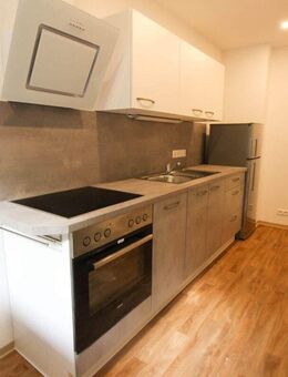 2-Raum-Wohnung mit Balkon und Einbauküche in ruhiger Lage von Aue - Aue