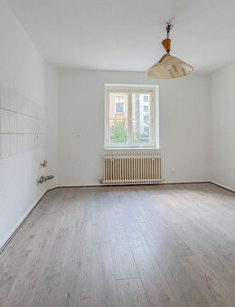 3 Zimmer - frisch renoviert - gute Anbindung - ruhige Lage - Hagen (Stadt der FernUniversität)