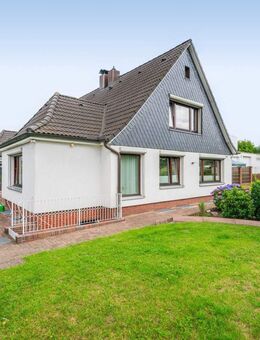 Willkommen in Ihrem neuen Zuhause - ein Mehrfamilienhaus mit Herz und Geschichte in Glinde - Glinde