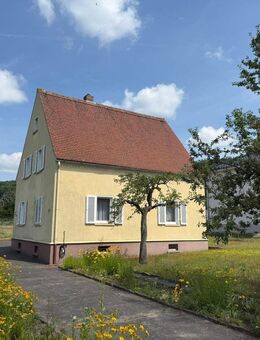 Freistehendes Einfamilienhaus mit großem Grundstück in ruhiger Lage - Diera-Zehren