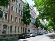 Kapitalanlage: Vermietete 2-Raum mit Balkon und EBK kaufen - Chemnitz