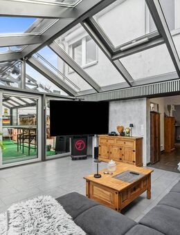 Stylische Doppelhaushälfte für 2 Personen mit Pool, Wintergarten & großer Sonnenterrasse - Würselen - Würselen