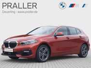 BMW 120, i Sport Line Automatik, Jahr 2021 - Deuerling