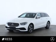 Mercedes E 220, d T Avantgarde Wide, Jahr 2023 - Balingen