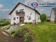 NEUER PREIS! Freistehendes Einfamilienhaus mit zwei zusätzlichen Wohneinheiten in Malbergweich - Malbergweich