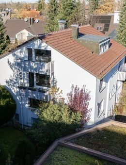 Stilvoll Wohnen und Vermieten: Charmantes 3-Parteien-Haus mit Potenzial - Gräfelfing