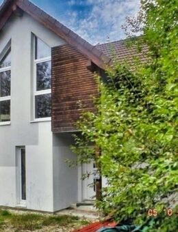 !! ZWANGSVERSTEIGERUNG !! - keine Käuferprovision - Freistehendes Einfamilienhaus in Schechingen - Schechingen