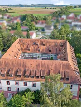 Rarität im Raum Regensburg 2-Zimmer-Erdgeschosswohnung im historischen Wasserschloss Gebelkofen - Obertraubling