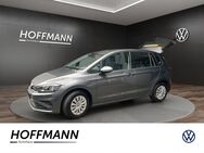 VW Golf Sportsvan, 1.0 TSI Trendline, Jahr 2018 - Burgwald