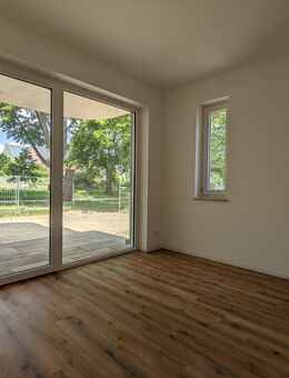 Exklusives Wohnen - LINDENALLEE - 2,5 Raum-Wohnung, Bezug ab sofort möglich - Jena