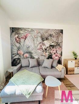 MÖBLIERTE - Exklusive, frisch sanierte und möblierte 2-Zimmerwohnung in zentraler Lage in Nürnberg - Nürnberg