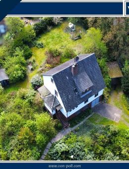 Sanierungsbedürftiges Mehrgenerationenhaus auf der Waldseite! - Hamburg