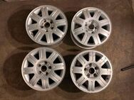 4x Original Audi A4 Alufelgen 7JX15 ET45 / 5x112 / #O148 - Hanau (Brüder-Grimm-Stadt) Großauheim