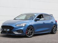 Ford Focus, 2.3 ST Winter Scheinw, Jahr 2018 - Stutensee