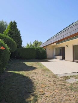 Platz für die ganze Familie - Großzügiges Haus mit schönem Garten in Nufringen - Nufringen