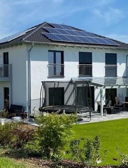 ** exklusives Einfamilienhaus - modernste Technik - unverbaubarer Bergblick (Erbpachtgrundstück) - Lohkirchen