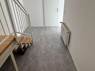 Schicke 2-Raum-Wohnung mit PKW Stellplatz! - Ilmenau