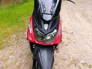 Roller mit Helm und Abdeckplane zuverk. - Benshausen