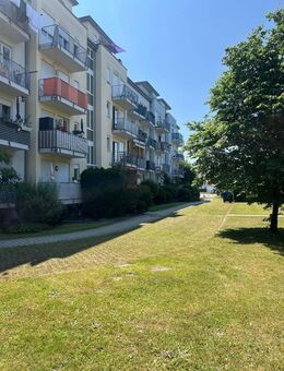 Perfekte Single-Wohnung mit Balkon und TG-Stellplatz - Singen (Hohentwiel)