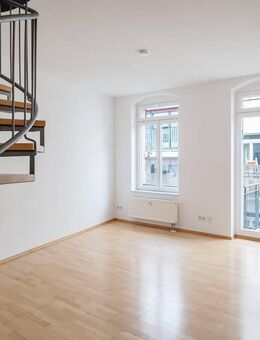 Helle 2-Zimmer-Maisonettewohnung im Zentrum der Stadt und in ruhiger Seitenstraße - Berlin