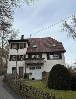 Helles Einfamilienhaus mit viel Platz und Einzelgarage in Köngen - Köngen