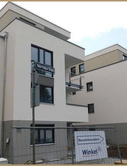 Hermann Immobilien: Schöne moderne 3-Zimmer-Wohnung mit Terrasse - Egelsbach