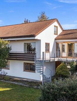 Großzügiges Familiendomizil in Baindt - Imposantes Einfamilienhaus in ruhiger Wohn-/Aussichtslage - Baindt