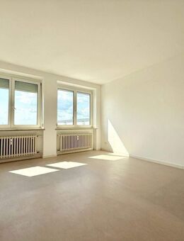Wenn Träume wahr werden! Große 2,5-Zimmer-Wohnung mit Sonnenbalkon zum Wohlfühlen, neue Böden & Bad! - Bogen