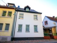 Komplett Renoviertes Einfamilienhaus mit großzügiger Terrasse und Garage in Bad Dürkheim - Bad Dürkheim