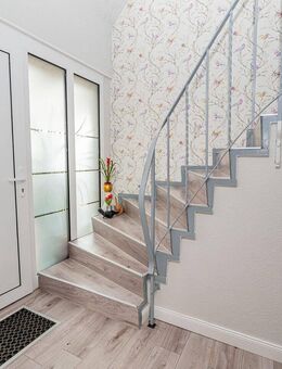 Ruhiges Familienidyll: Großzügiges Zuhause in Sackgassenlage - Oldendorf (Niedersachsen)