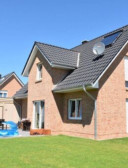 Landhaus mit Kapitänsgiebel in Heede - Heede (Niedersachsen)