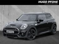 MINI Cooper S, John Cooper Works Pak, Jahr 2020 - Schwerin