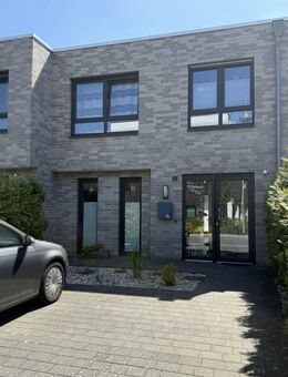 Cloppenburg City: Charmantes Reihenmittelhaus mit Garten & Wohlfühlambiente - Cloppenburg