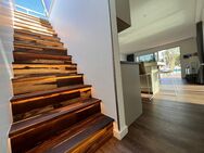 LUXUS Hausboot - 3 Etagen - 100m² Wohnen + 120 m² SONNENTERRASSE - Kamin, Kino, komplett individuell - Berlin