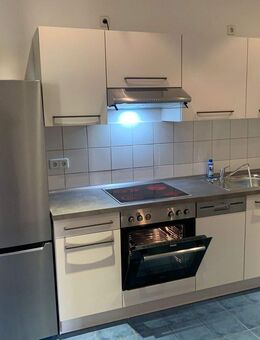 Klarastr. °°°gemütliche 3-Raum-Wohnung mit EBK °°°° - Chemnitz