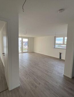 +Erstbezug+ 3-Zimmer-Neubauwohnung mit Küche und TG - Bad Friedrichshall