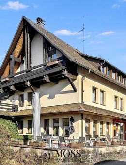 Charmantes Haus mit Wohn- und Gewerbeeinheit in zentraler Lage - Ein Juwel mit riesigem Potenzial - Buchenbach