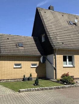 Top-gepflegte Doppelhaushälfte auf großem Grundstück - Hamm