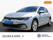 VW Golf, 1.5 TSI Life, Jahr 2023 - Coburg