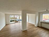 Renovierte 2-Zimmer Wohnung mit großem Balkon - Weiden (Oberpfalz) Zentrum
